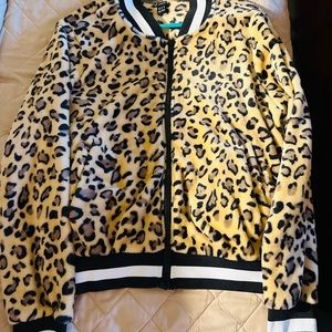 Leopard print jacket worn once 15.00 size xs